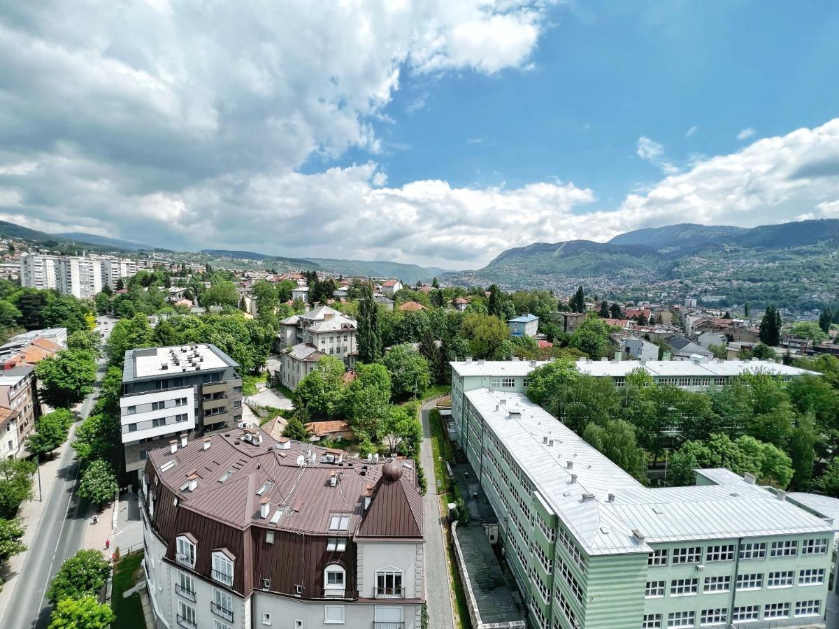 2 Bedroom Penthouse In City Center, Free Parking Saraybosna Dış mekan fotoğraf