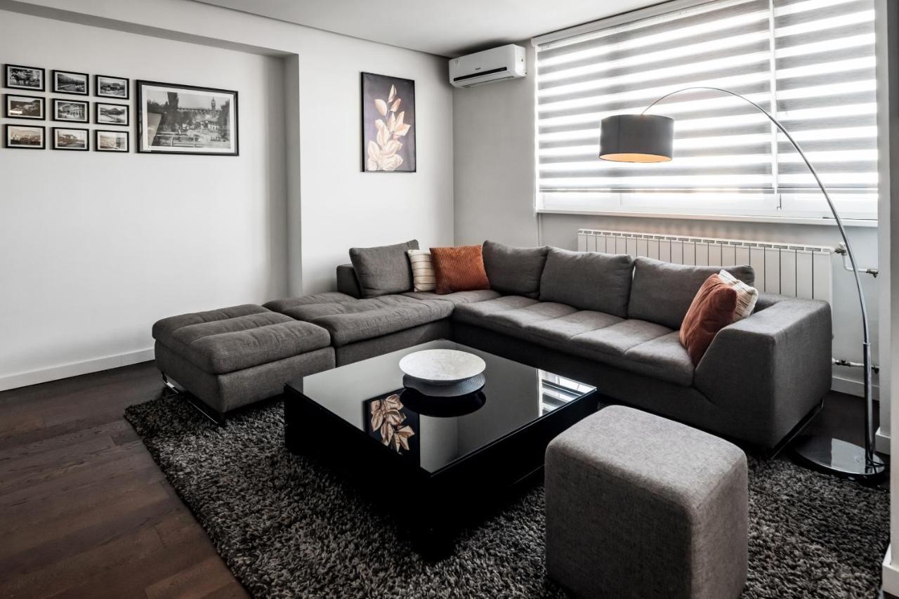 2 Bedroom Penthouse In City Center, Free Parking Saraybosna Dış mekan fotoğraf