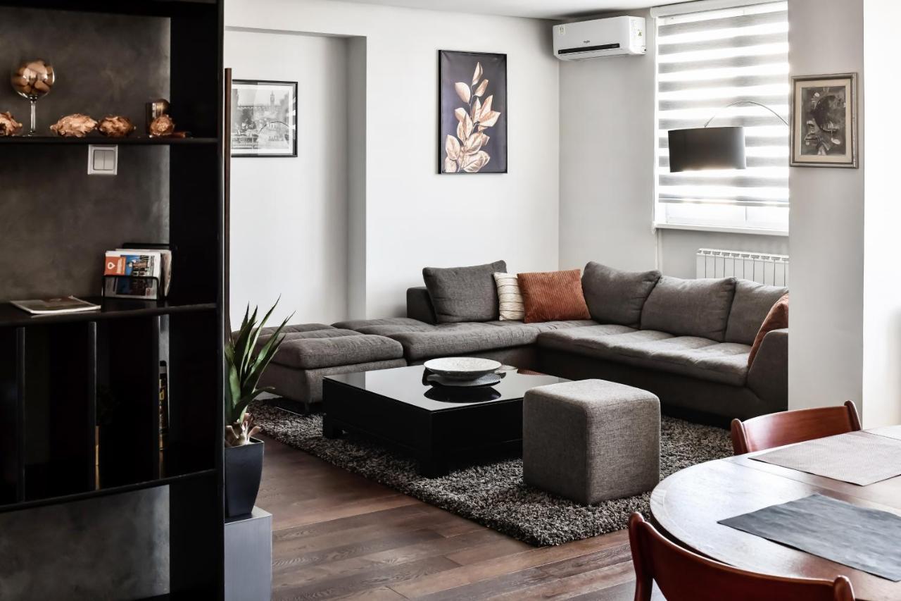 2 Bedroom Penthouse In City Center, Free Parking Saraybosna Dış mekan fotoğraf